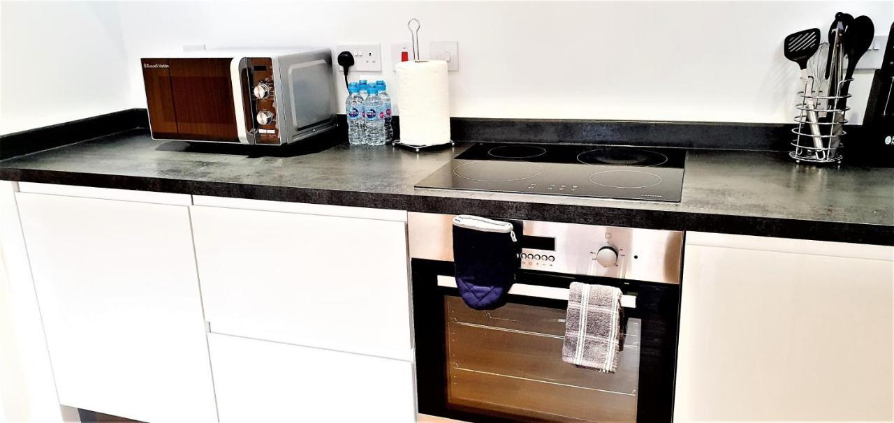 נורת'המפטון Cliftonville Heights - 2 Bed Home Away From Home מראה חיצוני תמונה