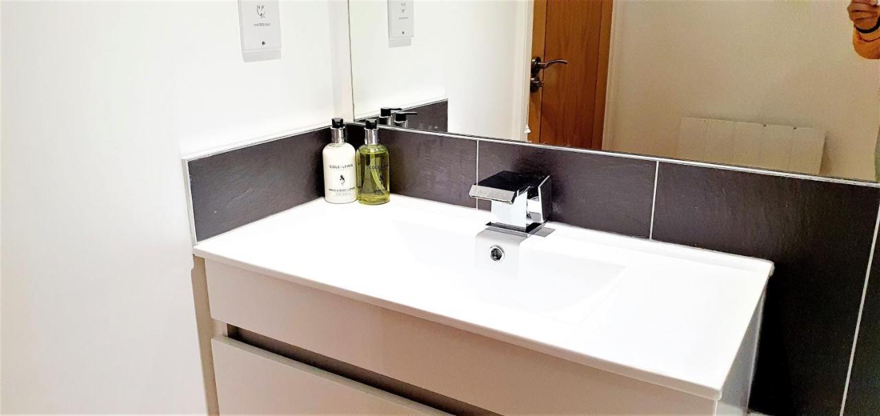נורת'המפטון Cliftonville Heights - 2 Bed Home Away From Home מראה חיצוני תמונה