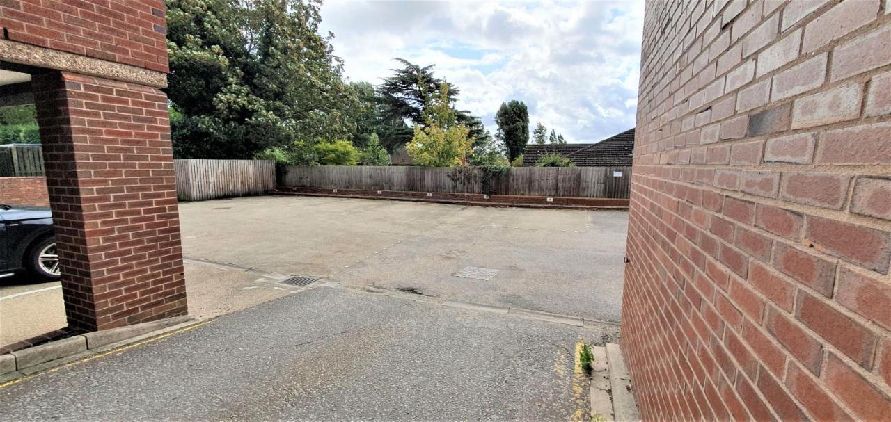 נורת'המפטון Cliftonville Heights - 2 Bed Home Away From Home מראה חיצוני תמונה